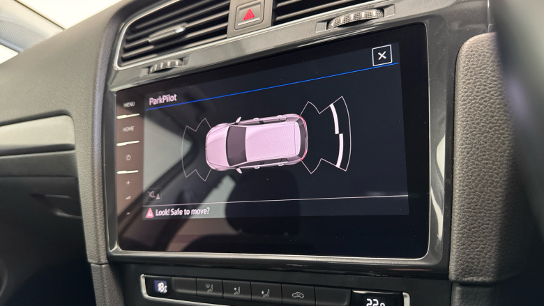 Volkswagen Golf 85kW e-Golf 5dr Auto Electric Hatchback